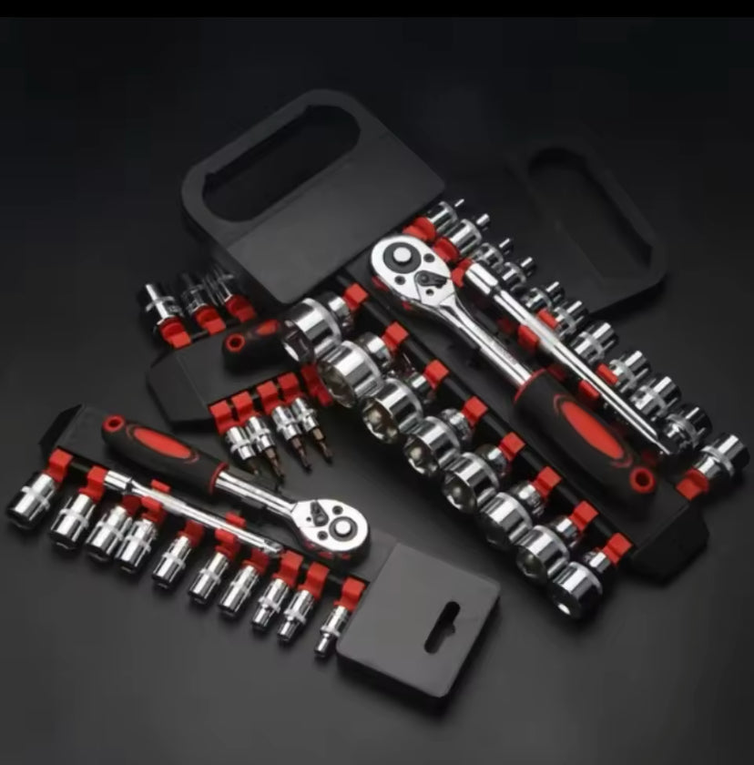 Clés à douille robustes pour réparations auto et travaux pro